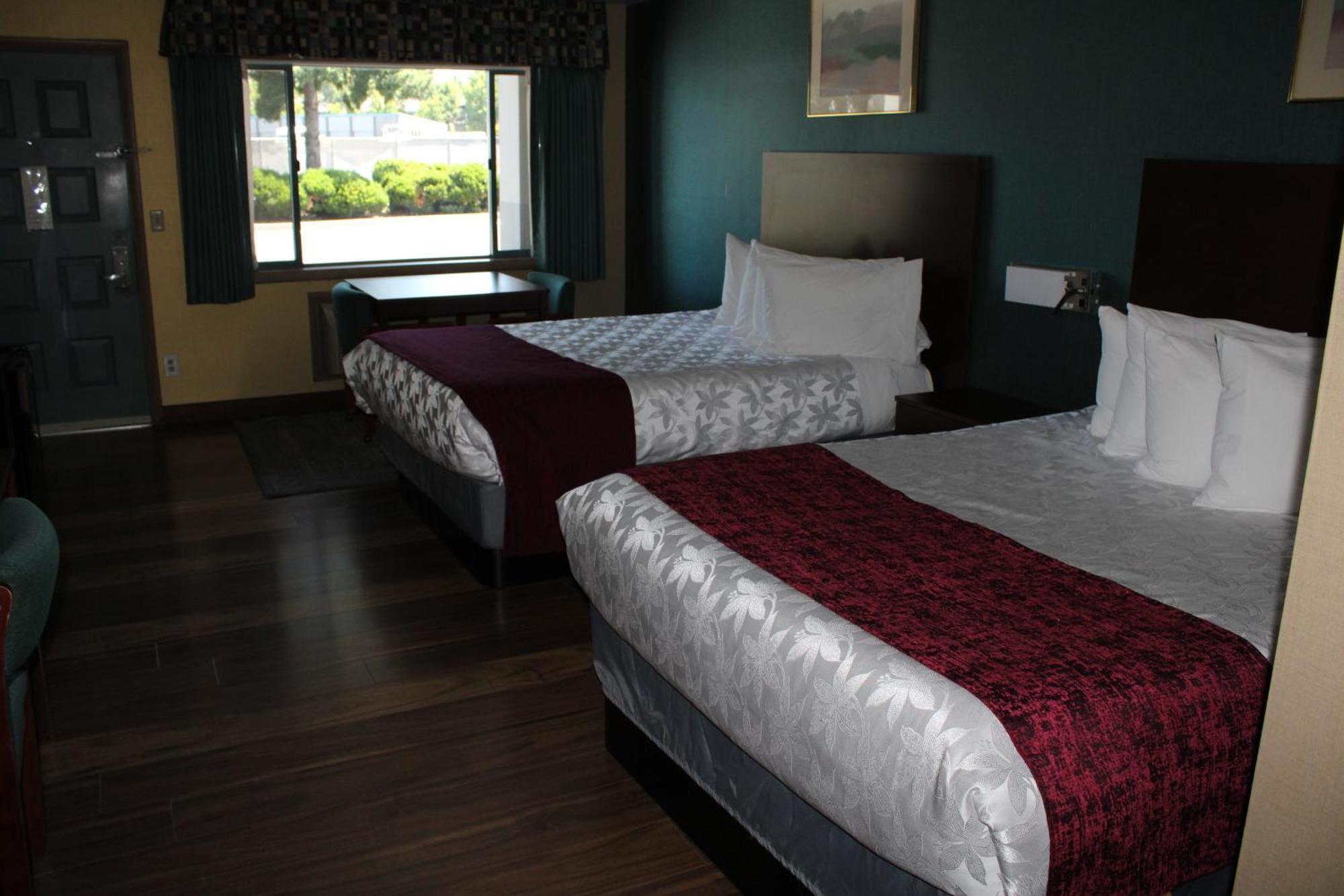 Americas Best Value Inn Phoenix Medford Esterno foto