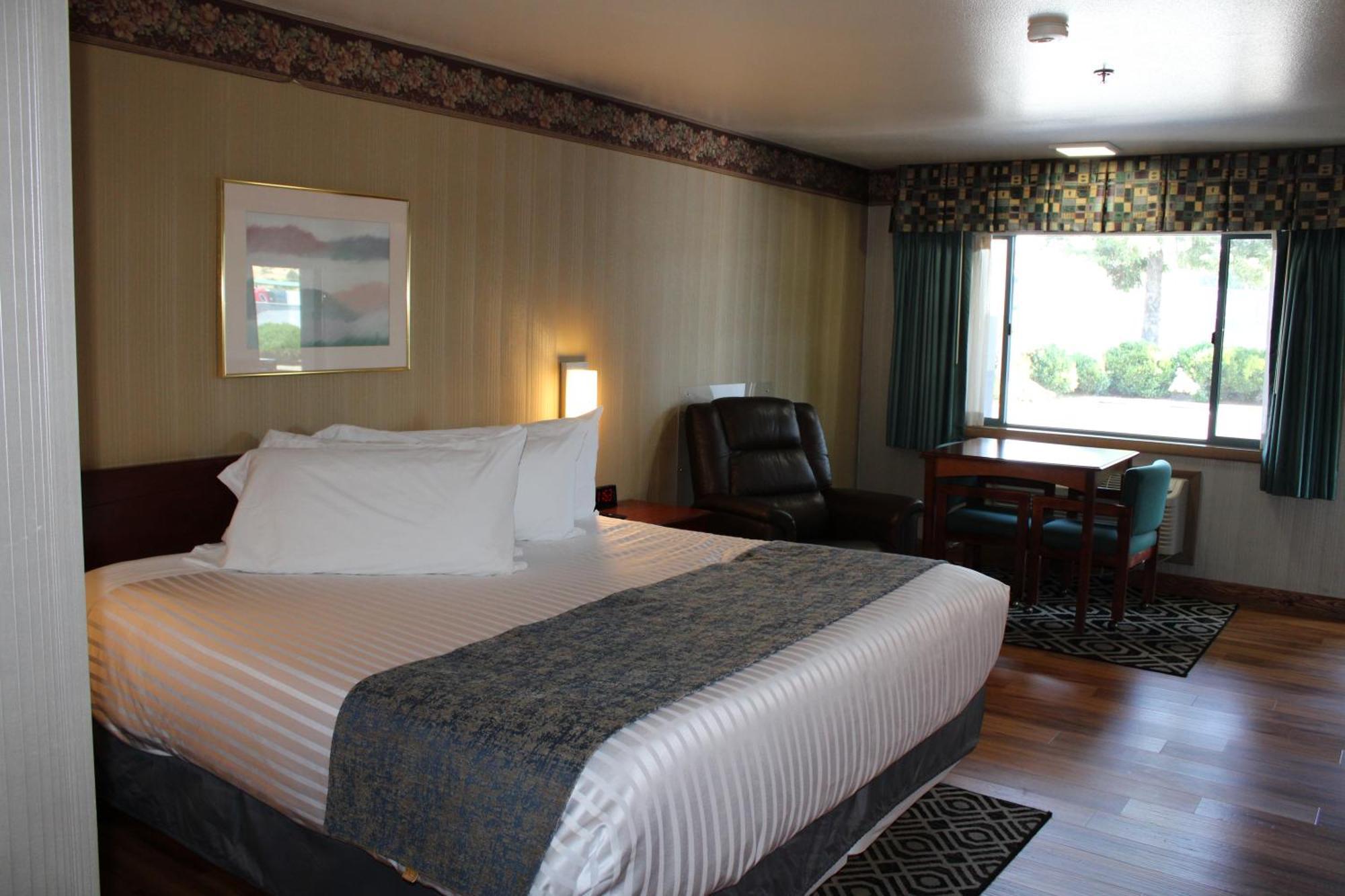 Americas Best Value Inn Phoenix Medford Esterno foto