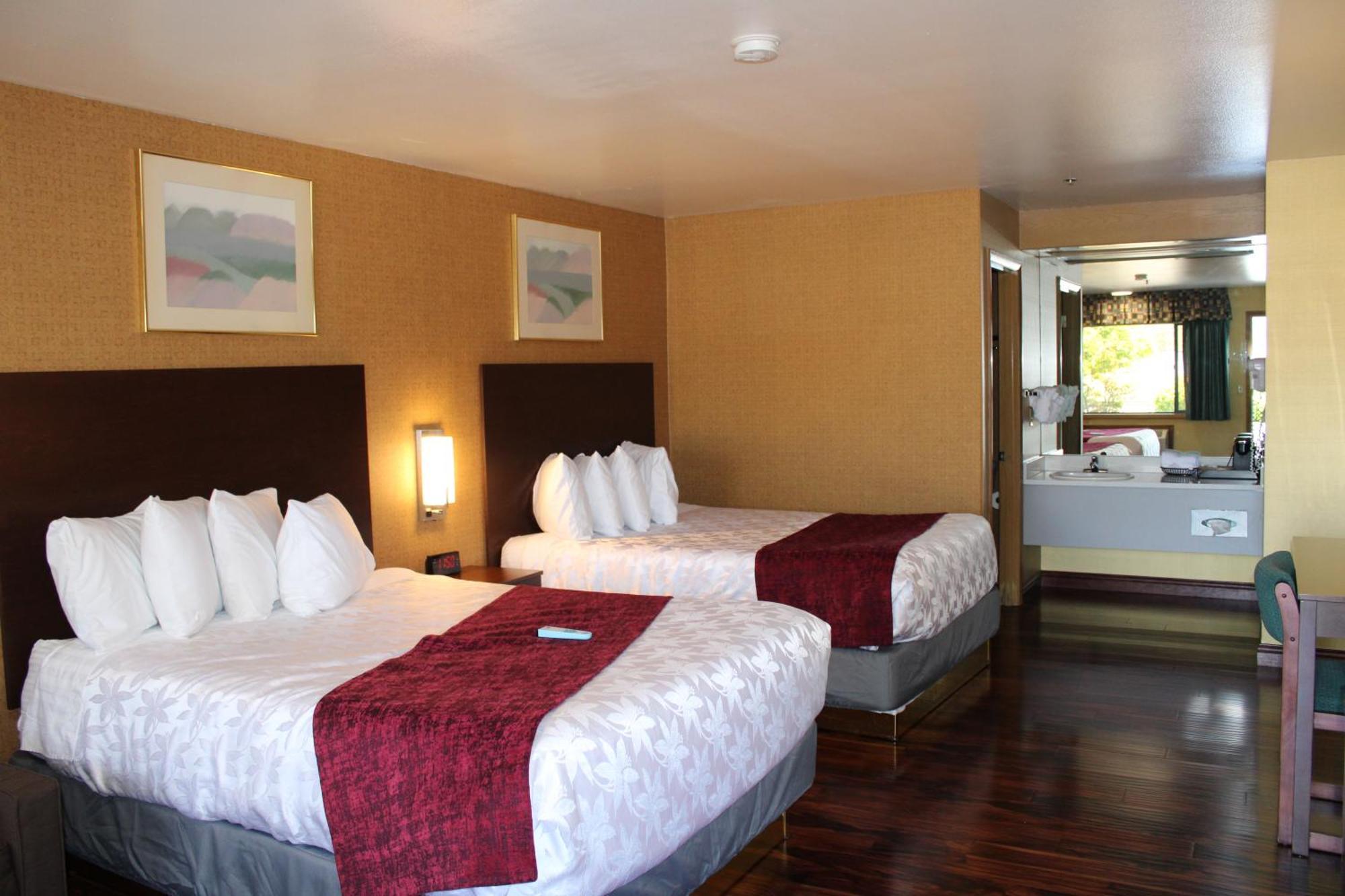 Americas Best Value Inn Phoenix Medford Esterno foto