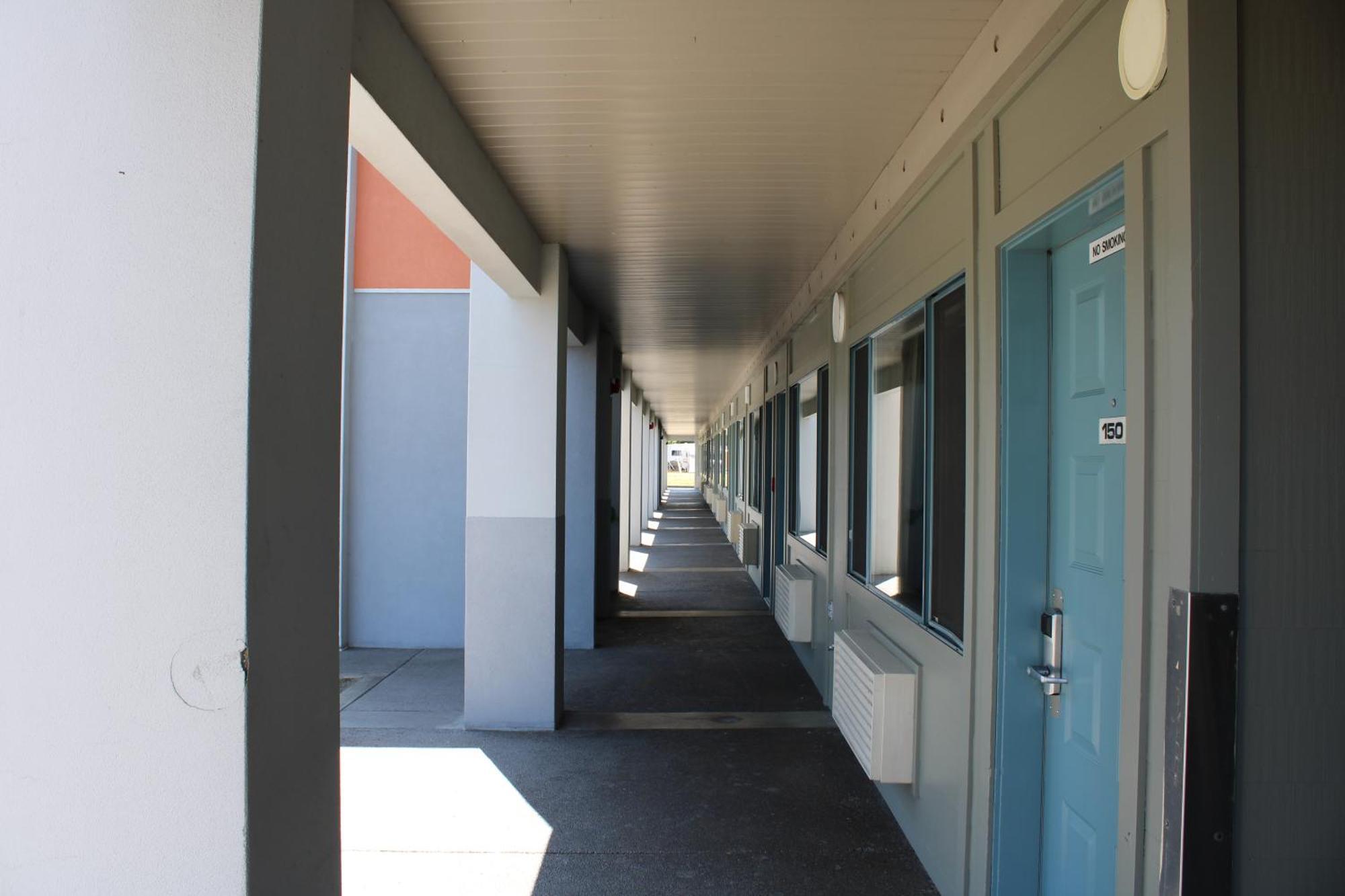 Americas Best Value Inn - Phoenix / Ashland Esterno foto